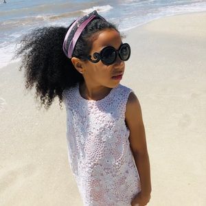 Meet your Posher, Carol